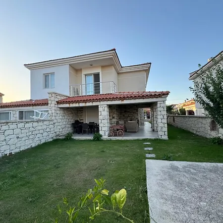Alacati Yazlik * Cesme
